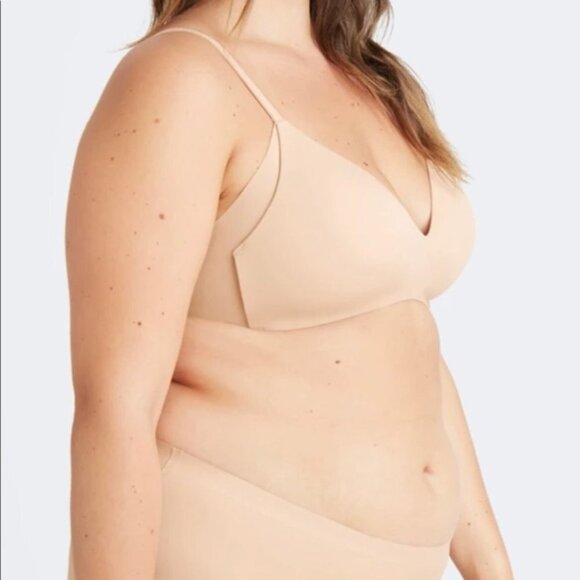 KNIX Size 7+ WingWoman Contour Bra in Nude 2 - Picture 2 of 7